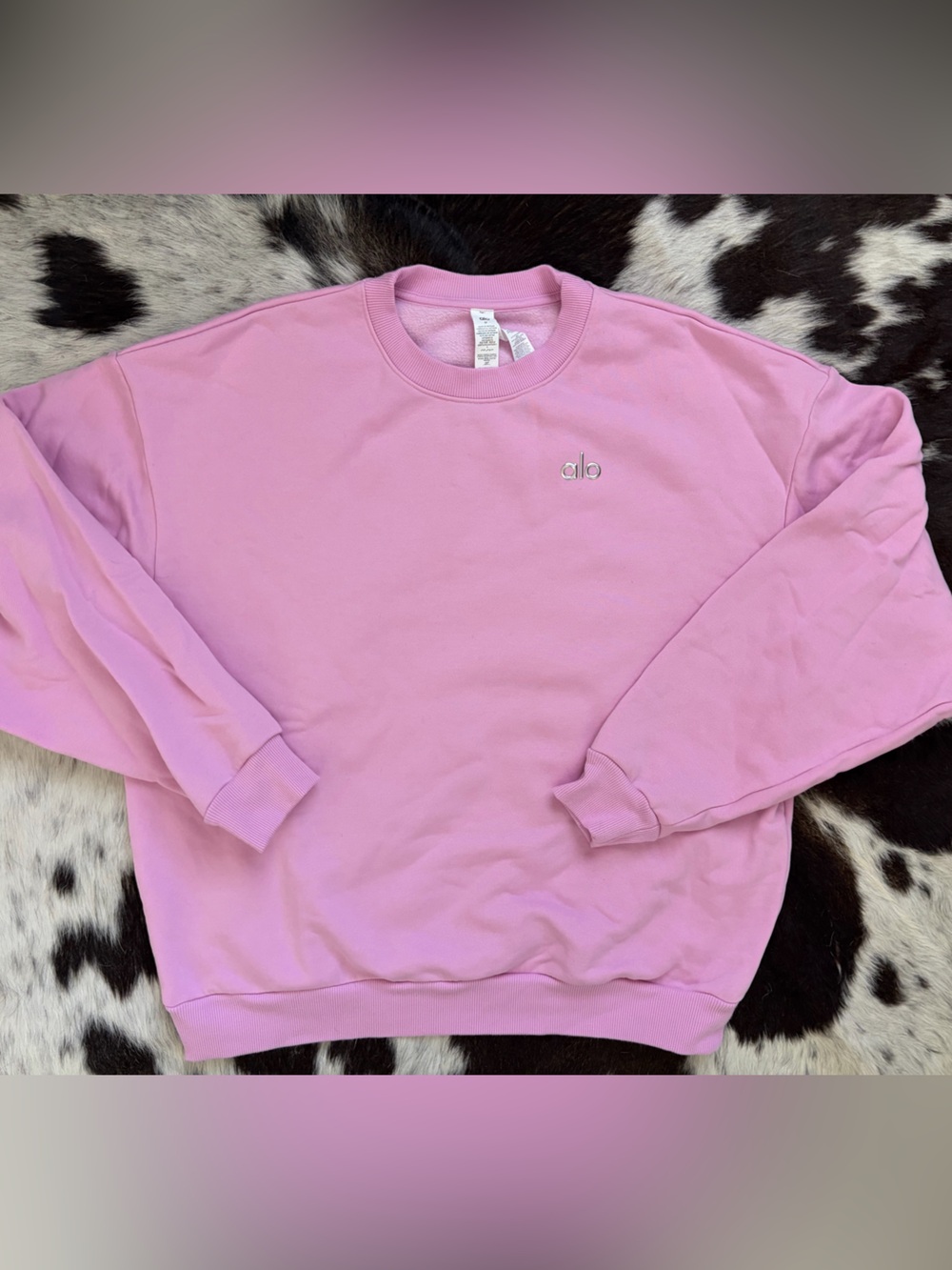Alo Accolade Crew Neck Pullover -
Candy Heart Pink *Size M*